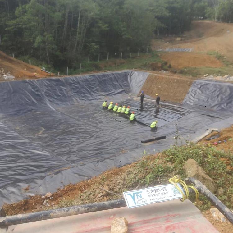 Lijiang Yongsheng ຄໍາຮ້ອງສະຫມັກ geomembrane ຂຸດຄົ້ນບໍ່ແຮ່ລ້າງສະນຸກເກີການກັ່ນຕອງນ້ໍາເສຍ